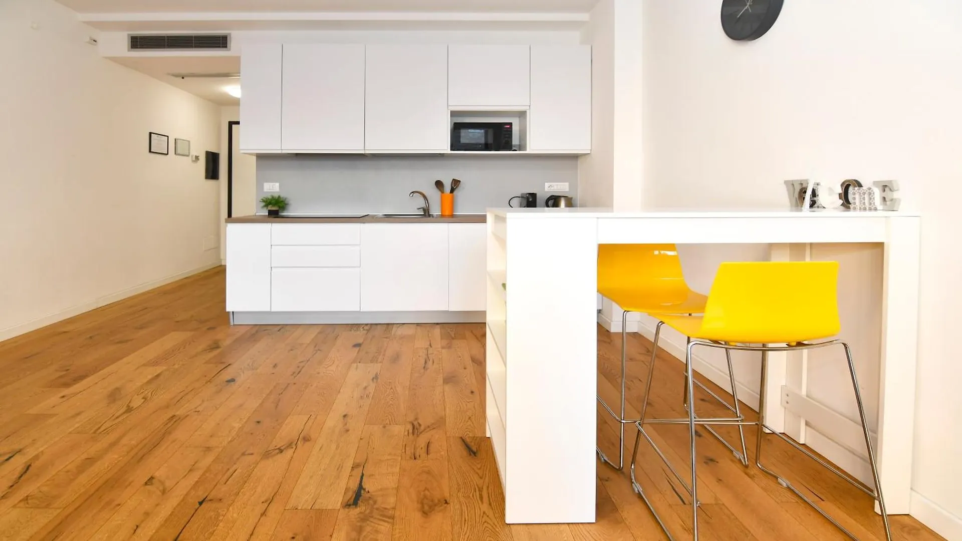 Navigli-TortonaAmpio Monolocale, Garage Gratuito Apartment Milan Italy