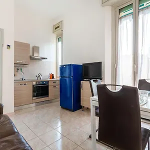 Cosy Close To Iulm Milano
